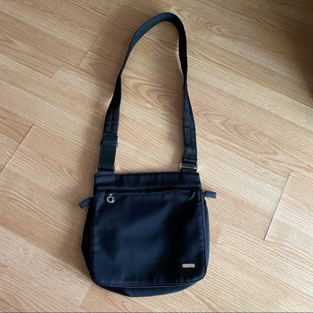 Nine West Black Nylon Travel Crossbody Bag OS